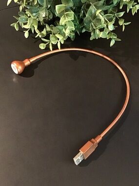 ♥️5/25$ IKEA Flexible USB Light - Copper